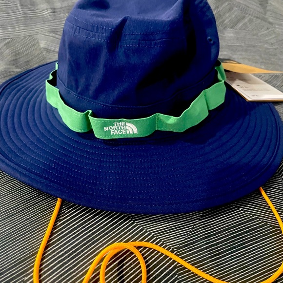 THE NORTH FACE - Picture 2 of 3